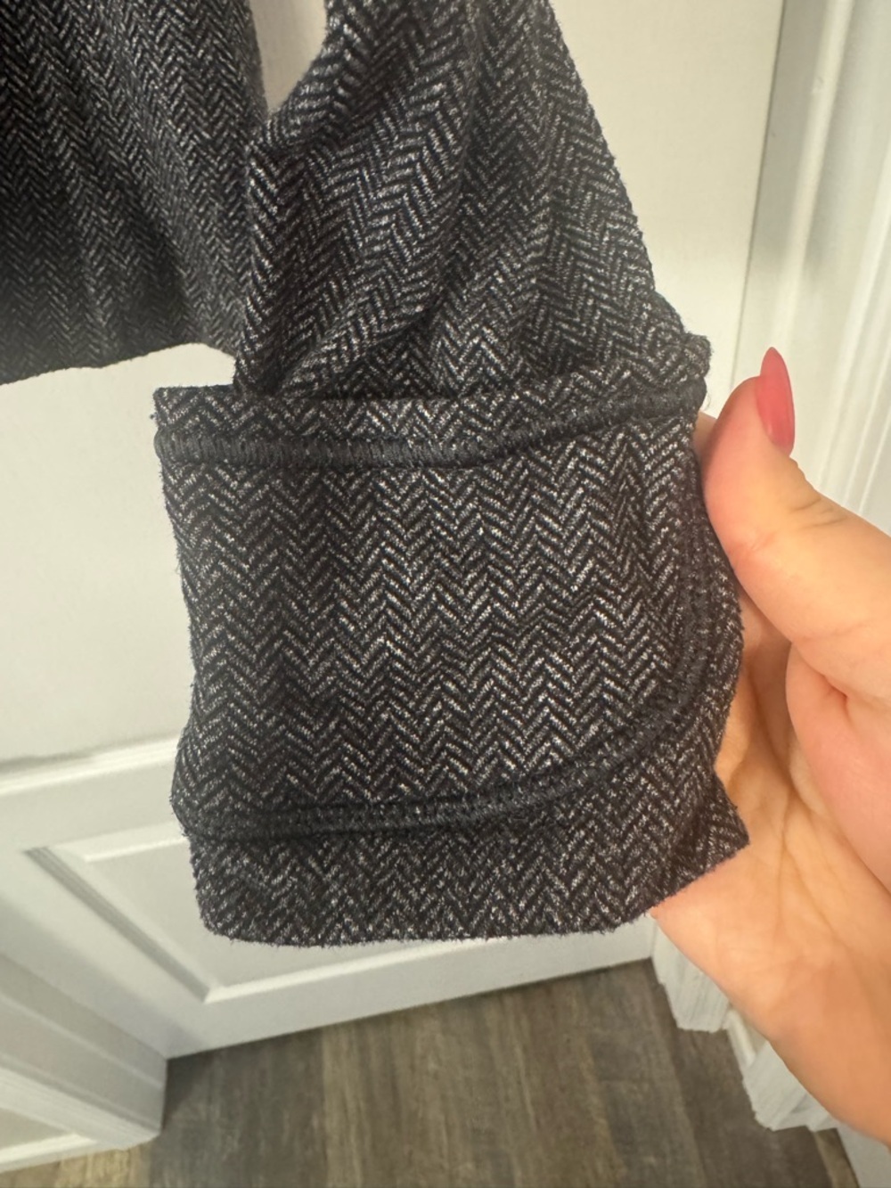 Lululemon Think Fast Herringbone Pullover - Picture 6 of 16